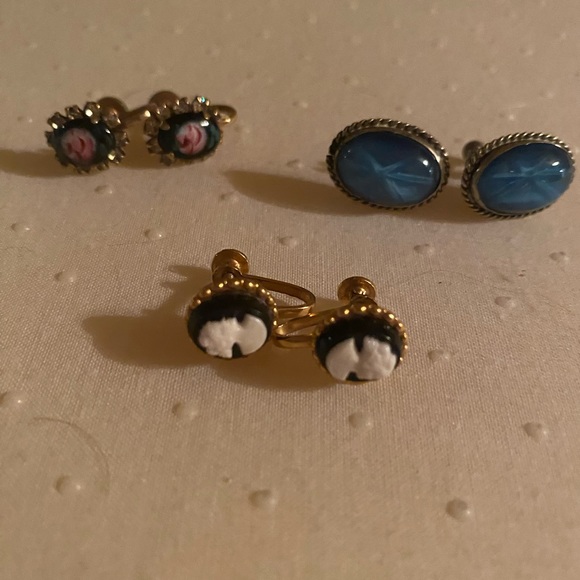 Lot of 24 pieces of. Vintage costume jewelry - Picture 7 of 7